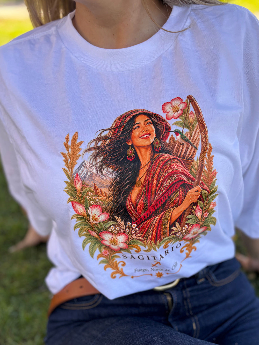 Polera Crop Top Zodiaco Chileno – Ilustración Astral